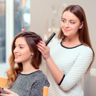 Choosing Haircut for face shapes