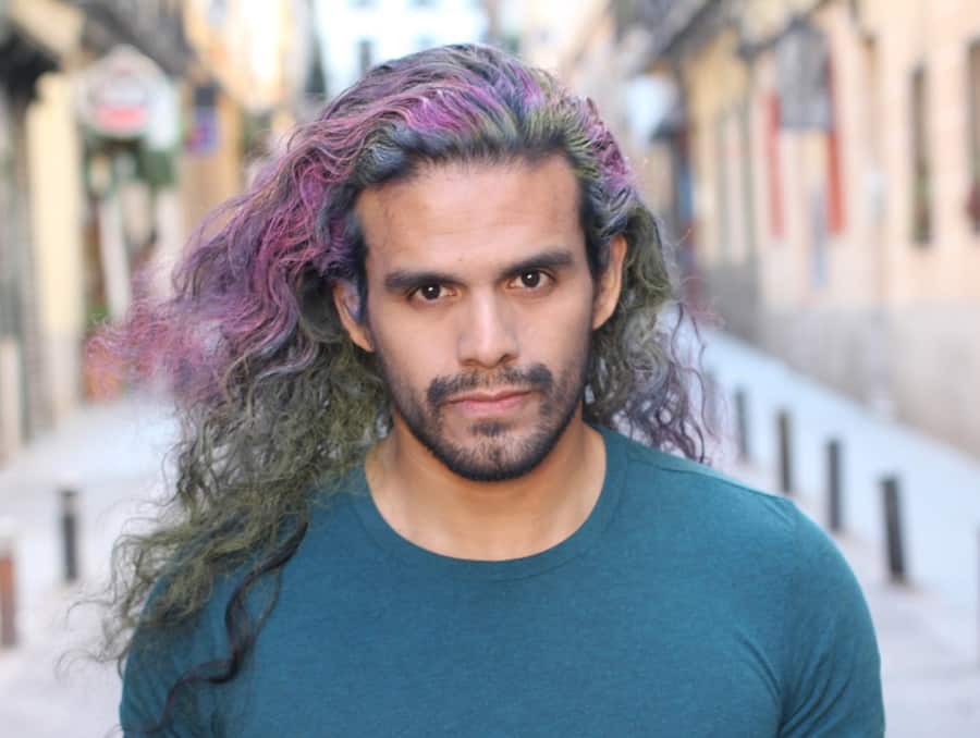 long wavy dyed hair for men