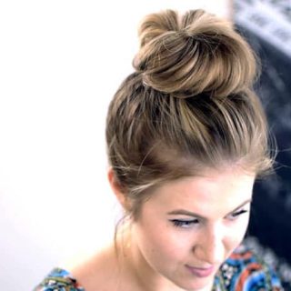 women's Messy Buns for Short Hair