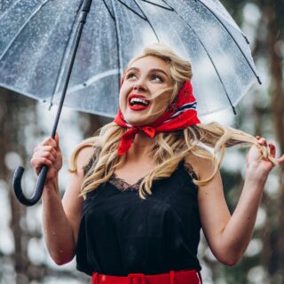 rainy day hairstyle