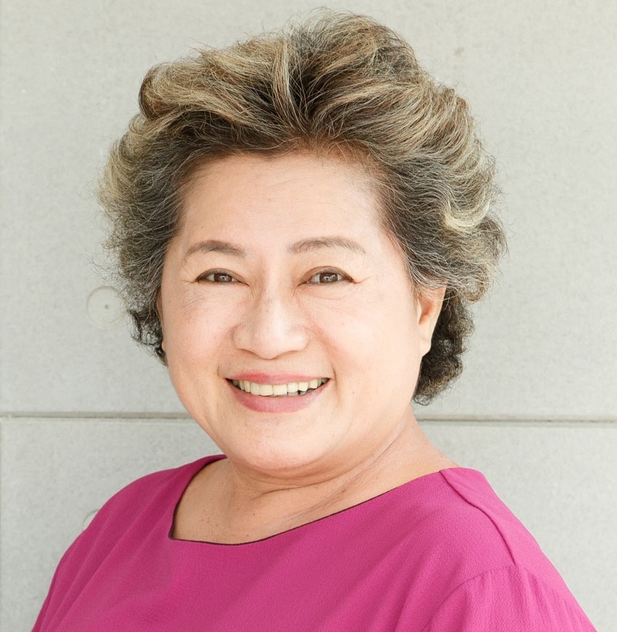 short haircut for older women with fat face and double chin