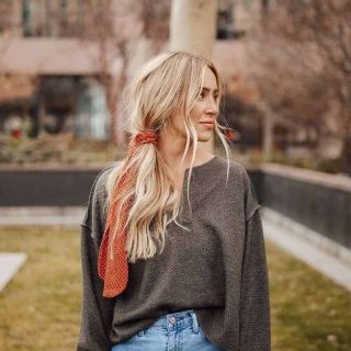 side ponytail