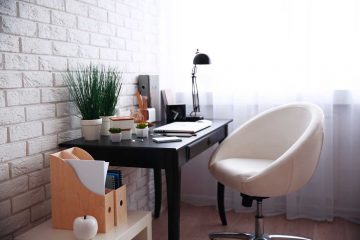 21 Work From Home Gifts Remote Workers Will Love (2022)