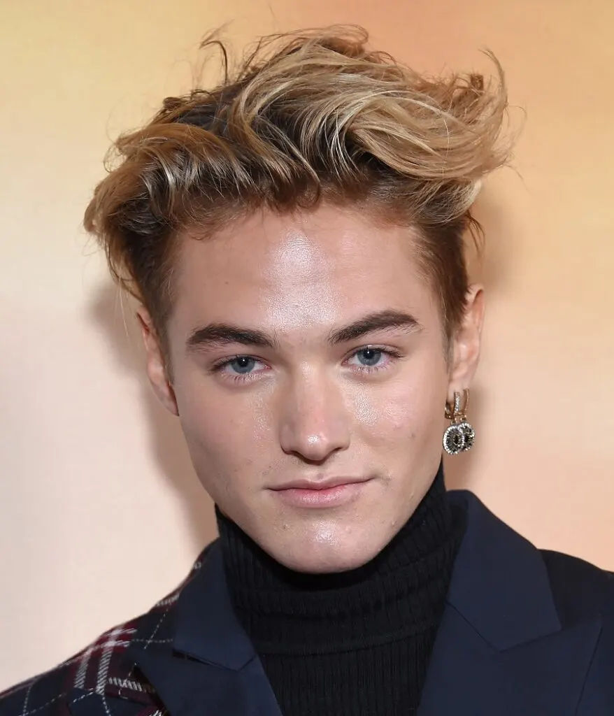 Blond Actor Mitchell Hoog