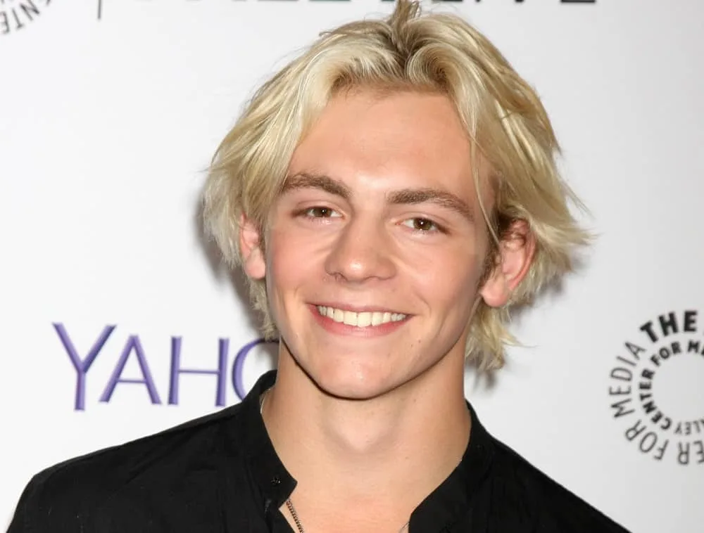 Blonde Actor - Ross Lynch