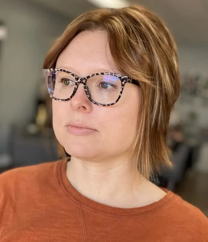 bob with curtain bangs for women with round face and double chin