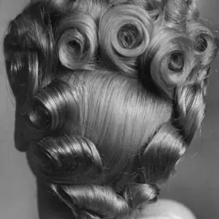 pin curly hairstyle for black women