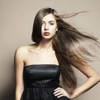 hairstyle for strapless dress