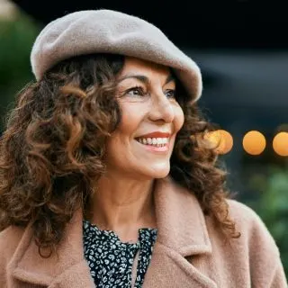 hairstyle for thick haired women over 60