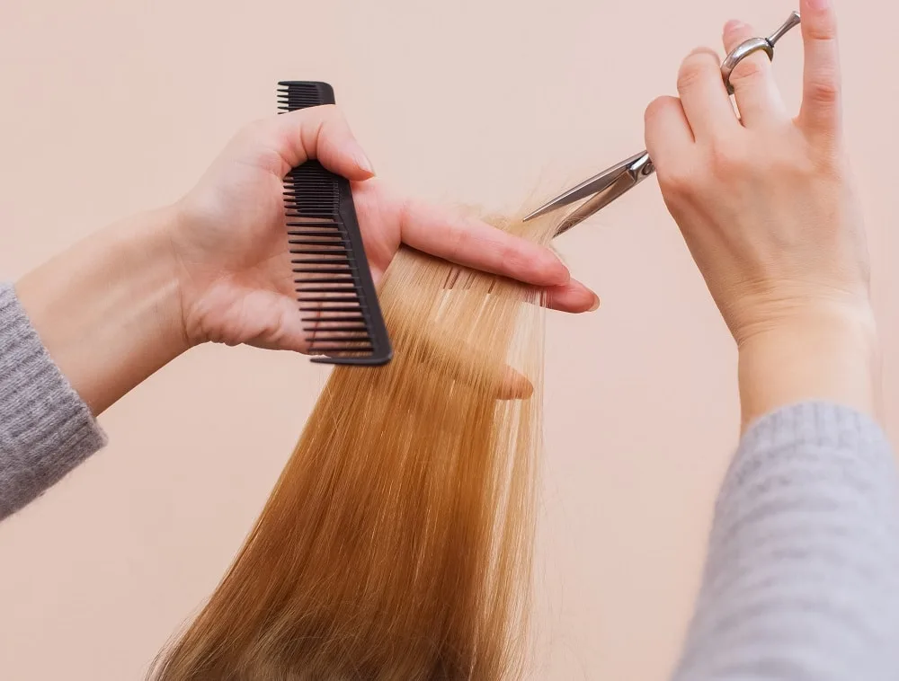 How to Maintain Bleached Hair - Regular trimming