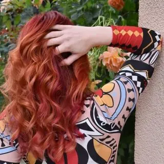 red highlights for blonde hair
