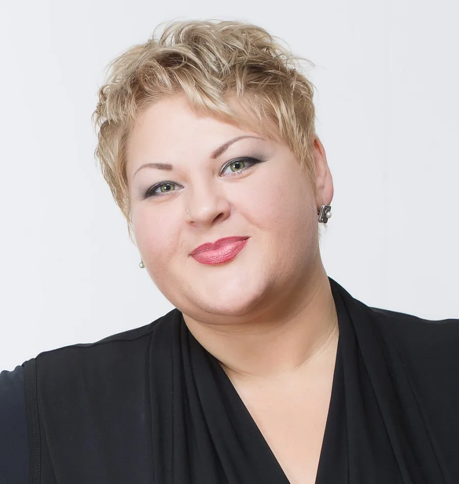 short choppy pixie for fat face and double chin