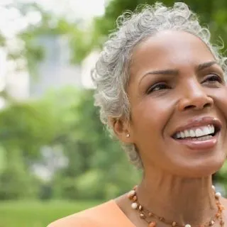 short natural hairstyles for older black woman