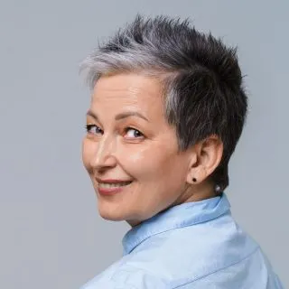 wash and wear haircut for over 50